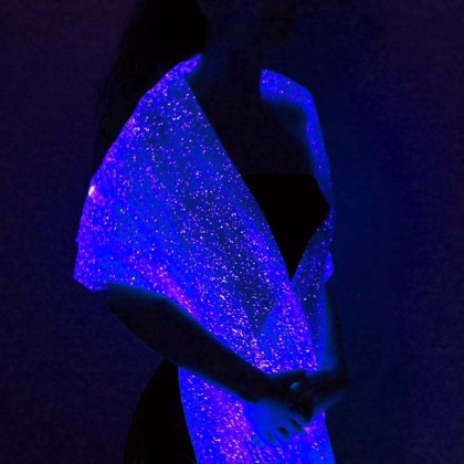 LUMISHAWL RED (LUMINOUS FIBER OPTIC FABRIC SHAWL)
